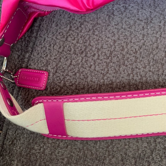 Coach shoulder bag - Picture 13 of 15